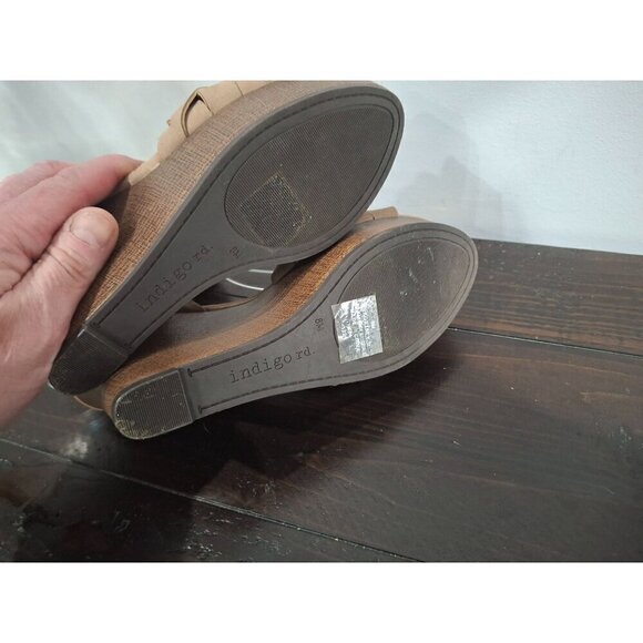 Indigo Road Kortney Beige Wedge Platform Heels/Pre-owned, Sz. 8M EUC - Picture 7 of 8